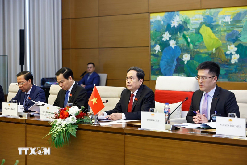 Chủ tịch Quốc hội Trần Thanh Mẫn hội đàm với Chủ tịch Hạ viện Jordan