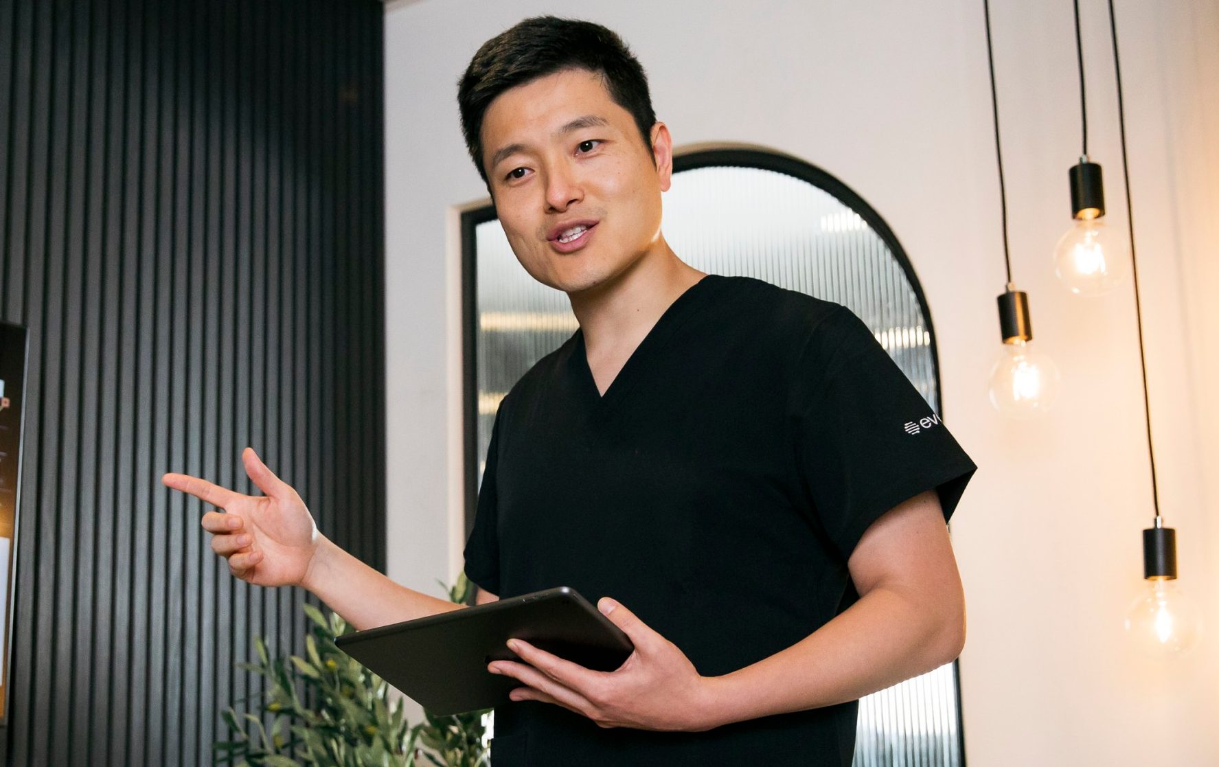 The doctor who believes sleep is more important than diet and exercise<br><br>