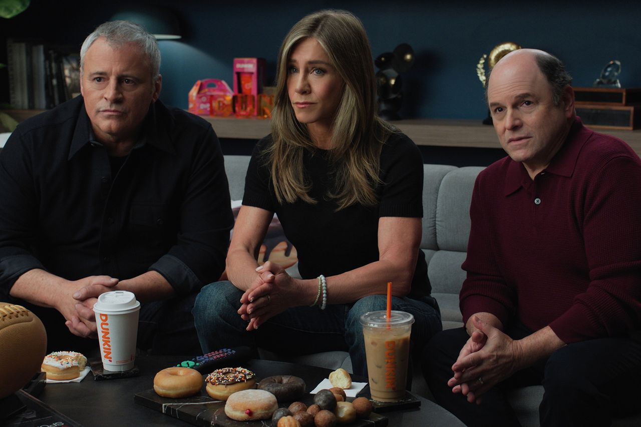Matt LeBlanc, Jennifer Aniston y Jason Alexander Dunkin'