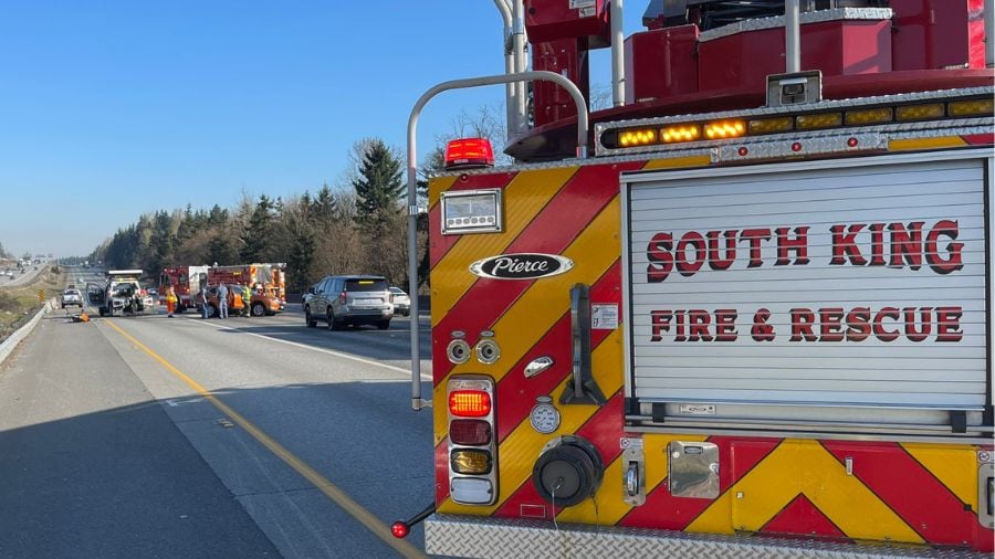 One dead in Des Moines house fire