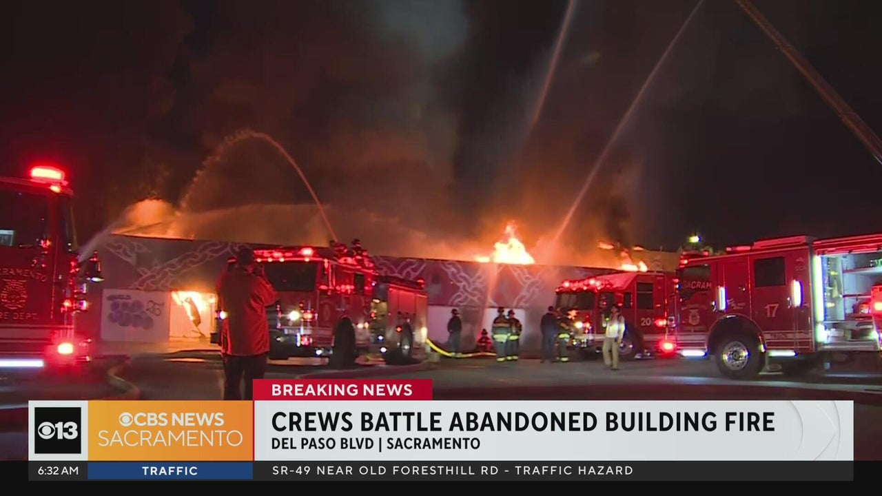 Crews battle fire at abandoned bank in Sacramento