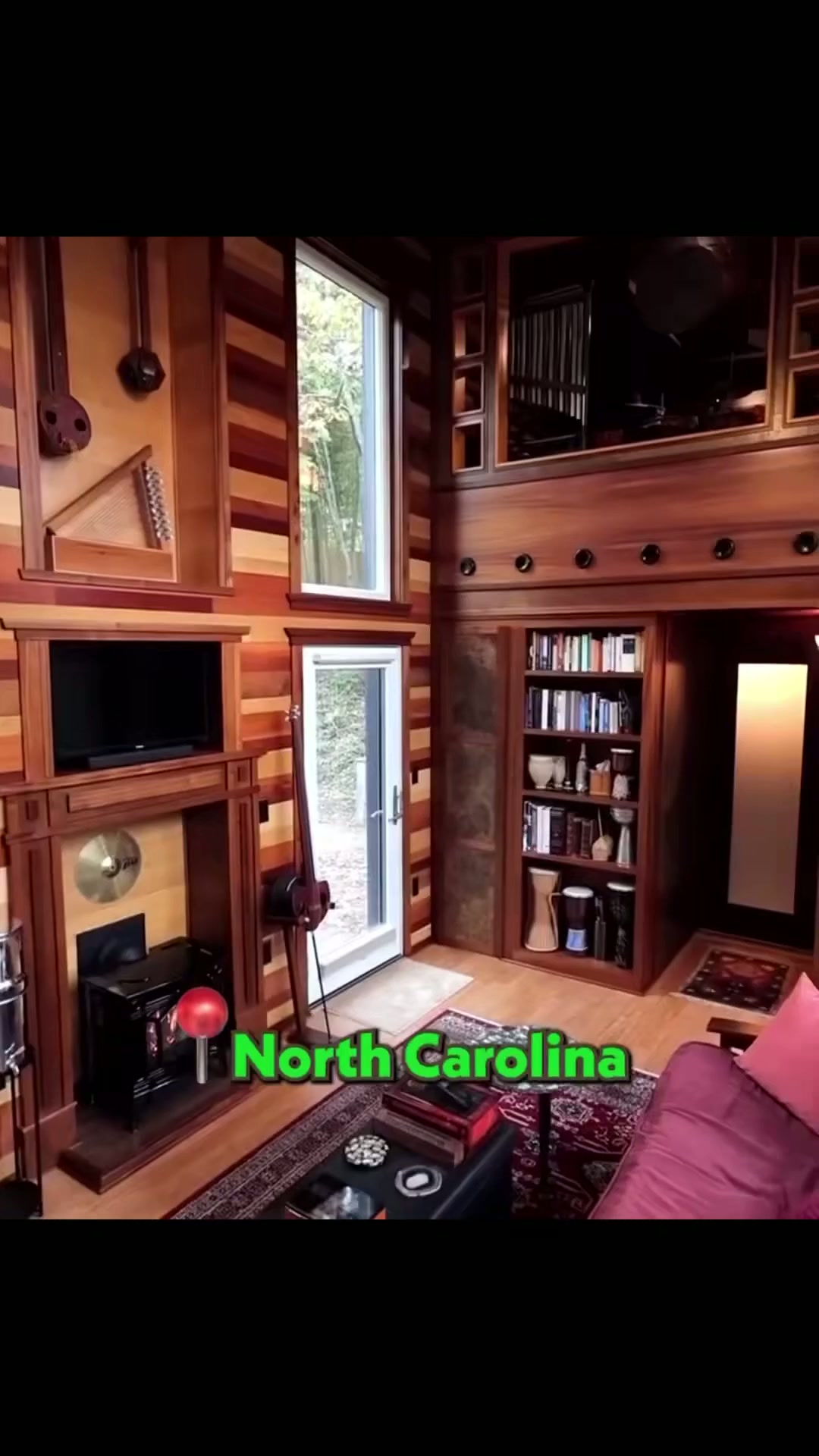 Discover this stunning 450 sqft tiny house!