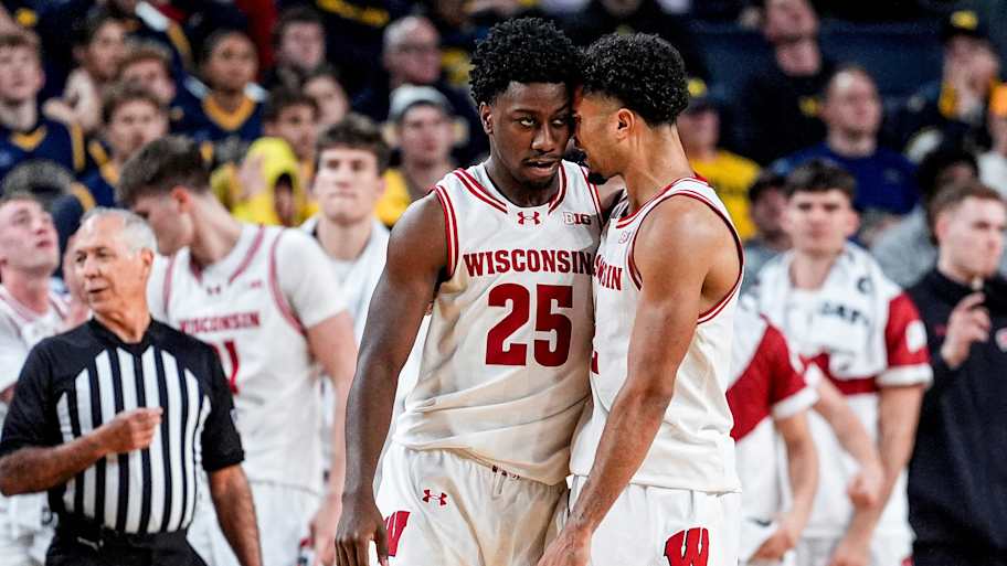 Wisconsin star in the race for the Big Ten scoring title with 9 games to go