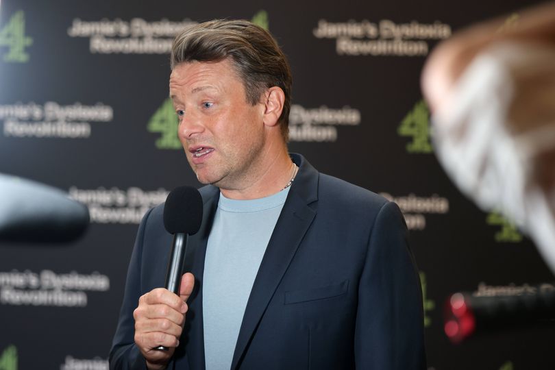 Jamie Oliver's simple 4 step method to losing 2 stone as star ...