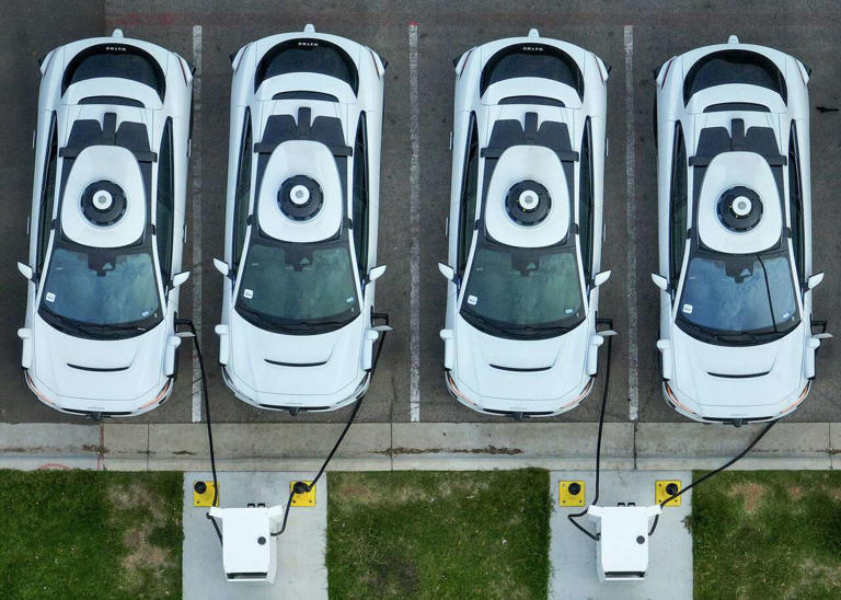 Feds open new probe into Waymo after robotaxi strikes child near ...