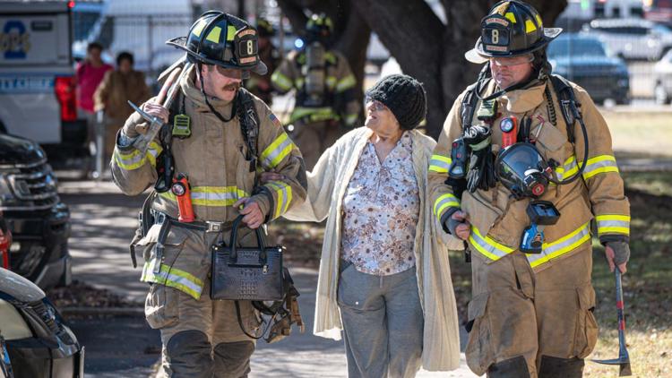 Fire prompts evacuation at a multi-story assisted living facility, Fort ...