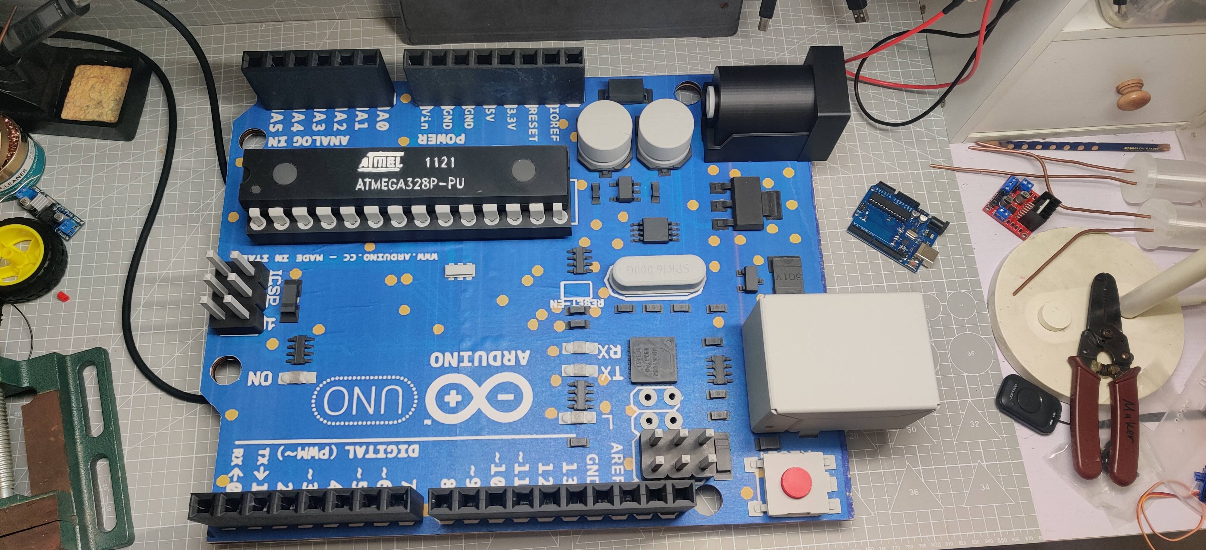 There's nothing micro about this super-sized Arduino Uno