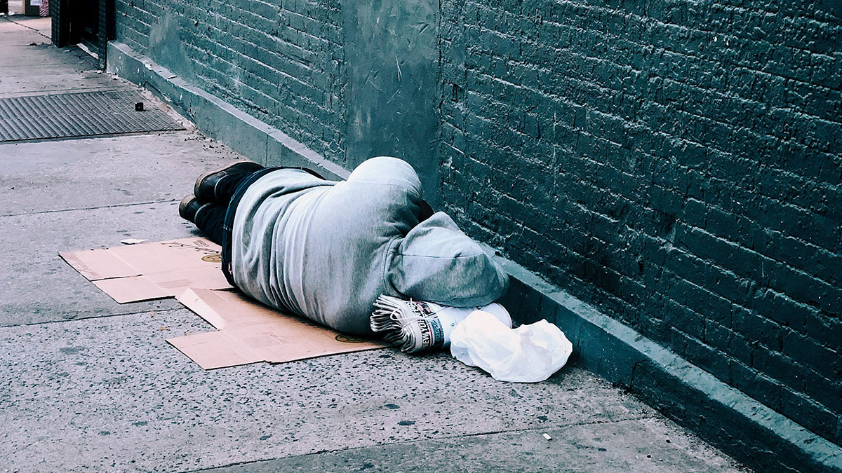 46 Of The Creepiest Things Unhoused People Have Experienced On The Streets