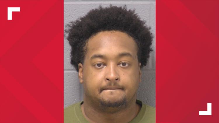 Man arrested in Illinois for alleged sexual assault in St. Pete; police ...