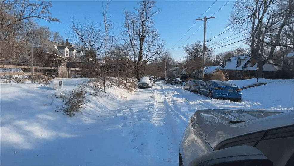Montgomery County schools to reopen Tuesday with a 2-hour delay