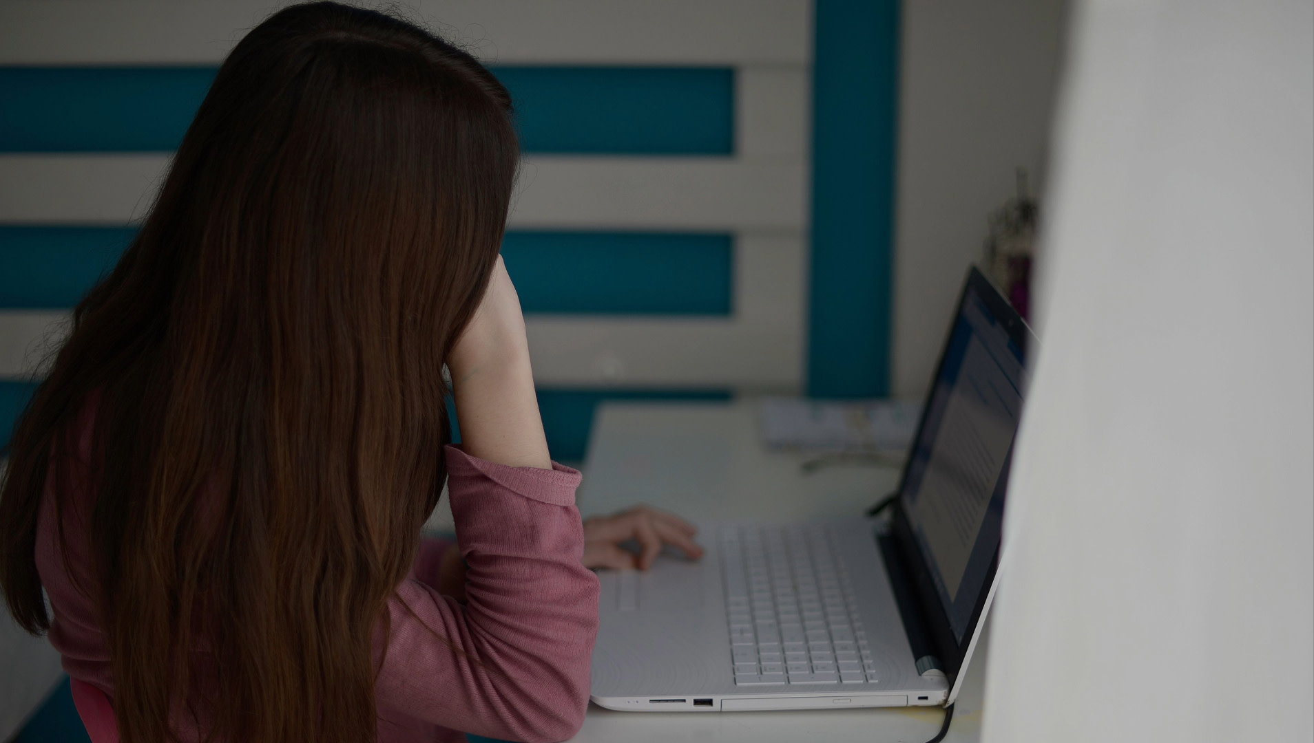 Thousands call for change after teen allegedly killed by online predator