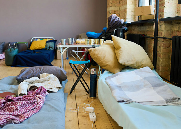 46 Of The Creepiest Things Unhoused People Have Experienced On The Streets
