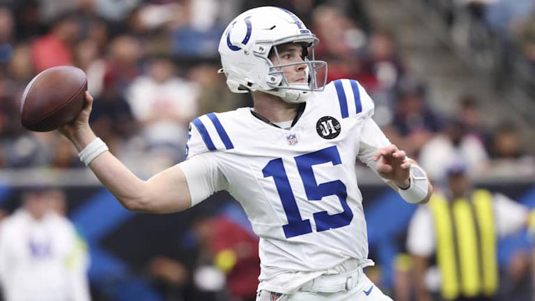 Three reasons why Colts' QB2 role should go to Riley Leonard