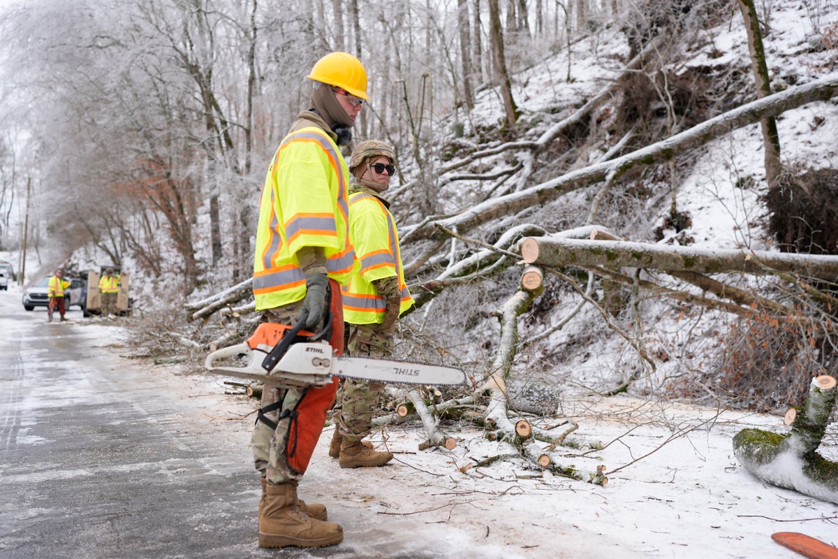 School closures in the southeast stretch into 2nd week after latest ...