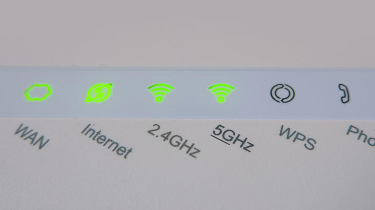 Signal indicators on a router.