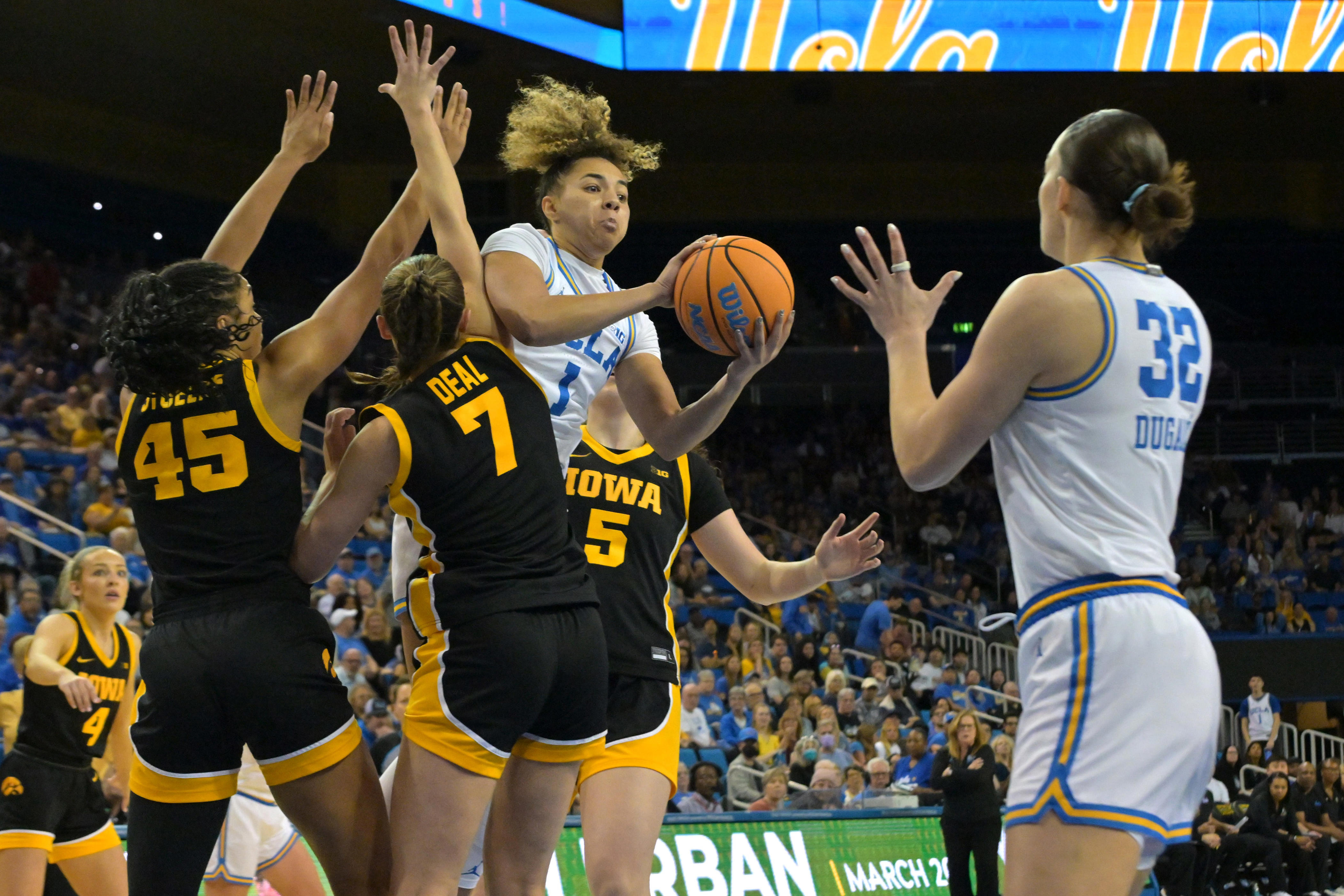 UCLA stays No. 2 in February 17 USA TODAY WBB Coaches Poll