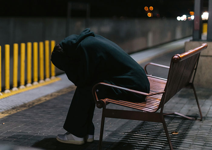 46 Of The Creepiest Things Unhoused People Have Experienced On The Streets