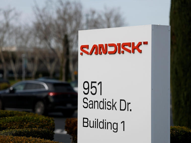 An AI memory 'supercycle' is here. These 4 stocks are poised to be the ...