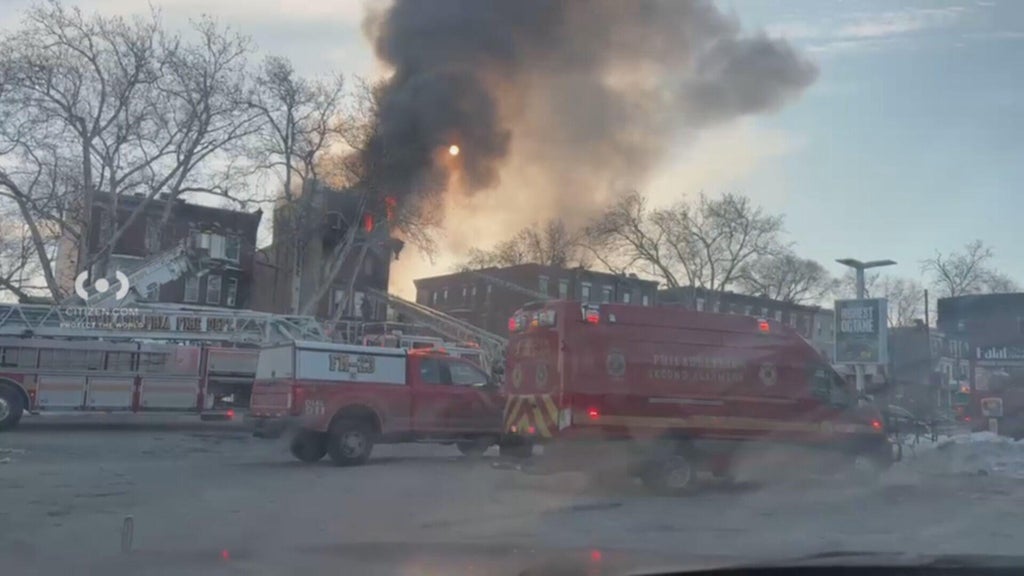 Man's body found inside burned apartment building in North Philadelphia ...