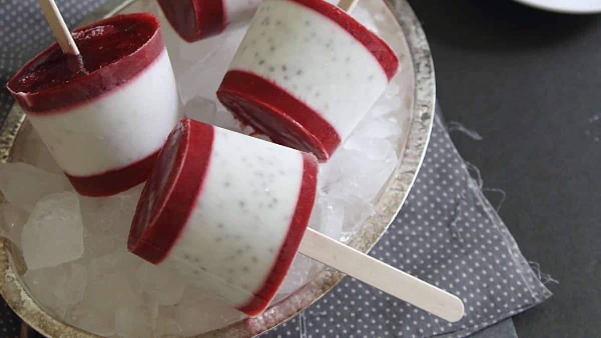 15 easy raspberry treats perfect for every occasion