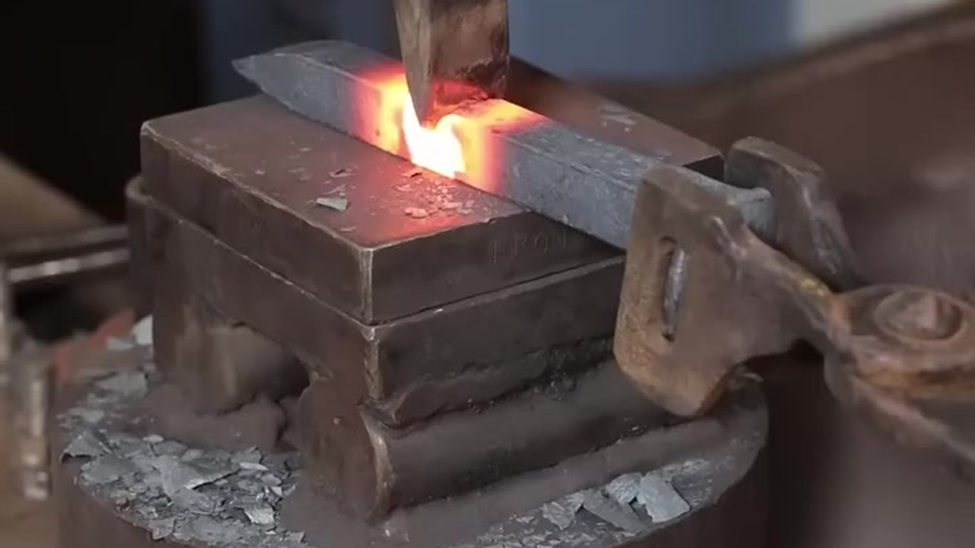 Improving the railroad spike axe design