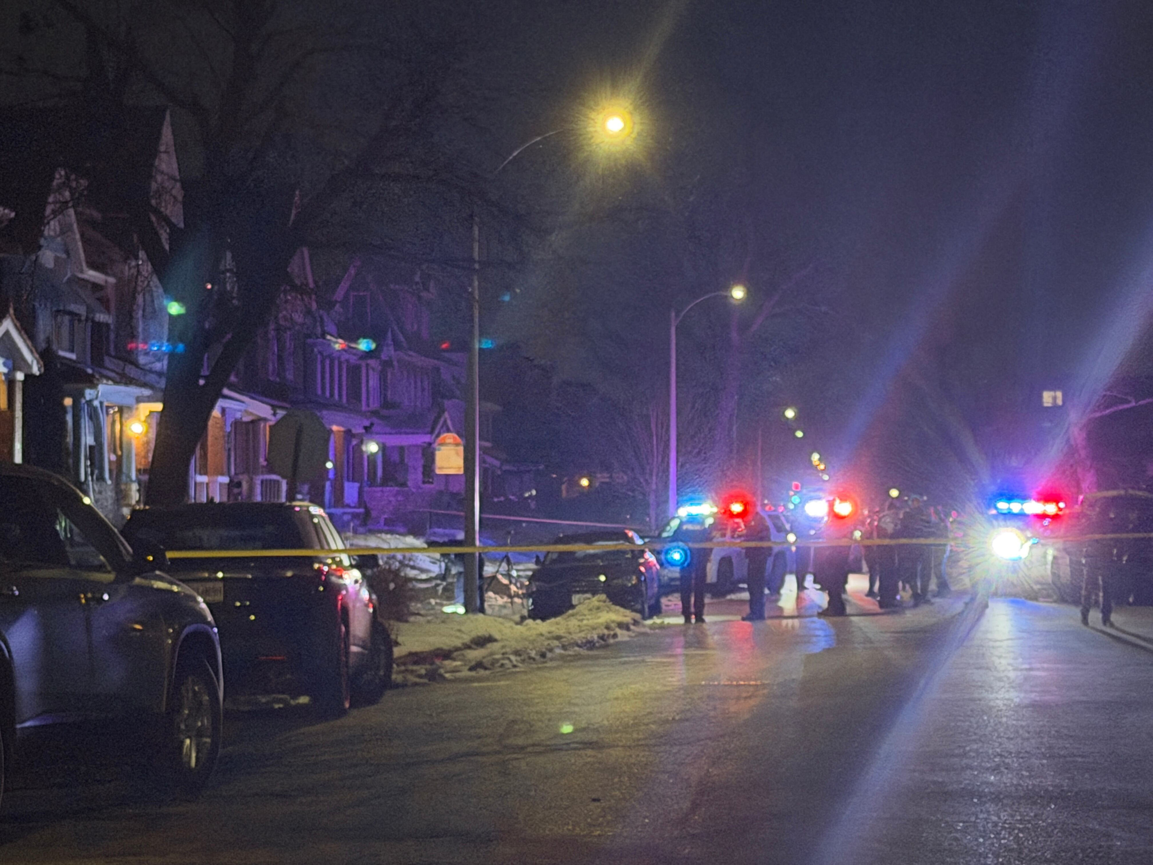 Officer shoots suspect who shot and killed woman, police say; suspect ...