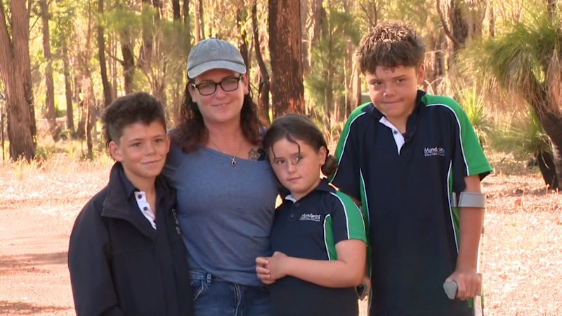 Teenage hero swims four kilometres to rescue family stranded in ocean off  WA coast