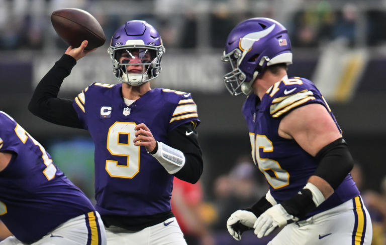 PFF labels the Minnesota Vikings QB situation heading into 2026