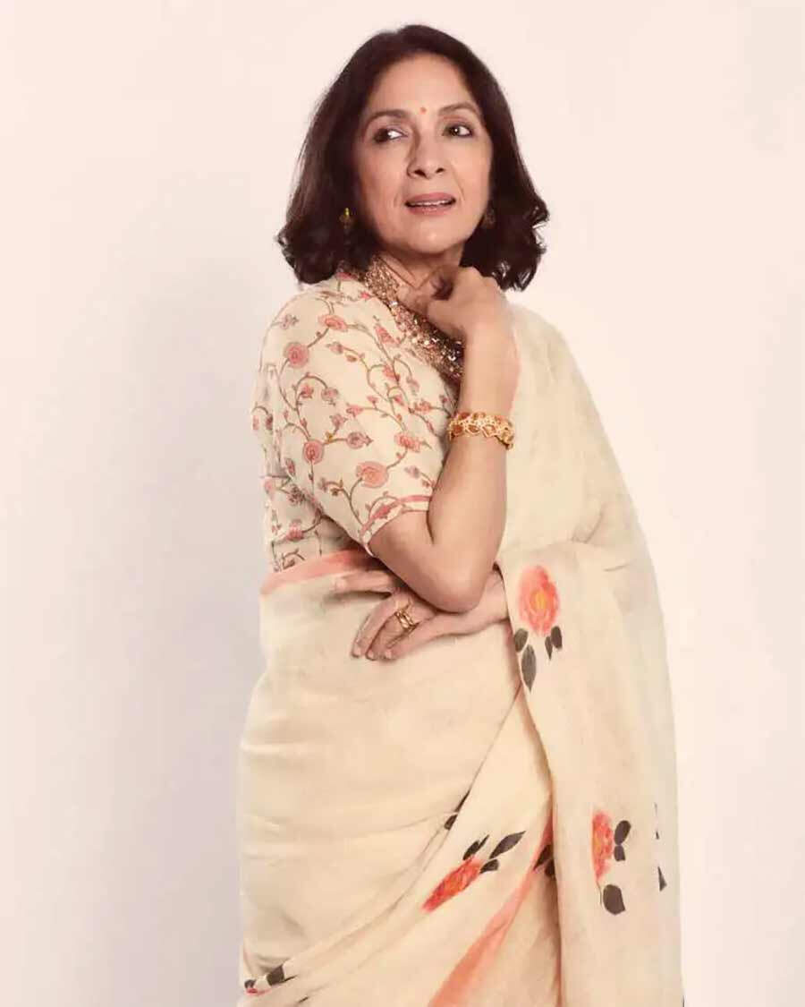 Neena Gupta opens up about her struggle years and Girish Karnad's ...