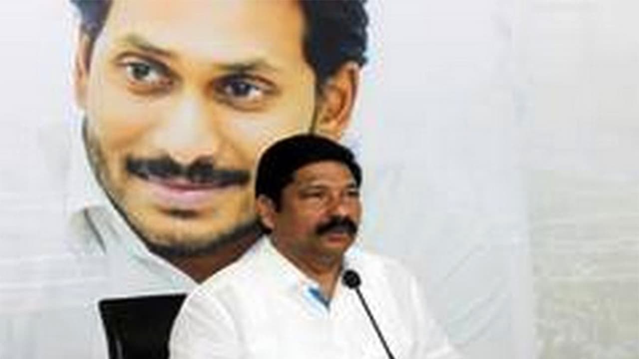 Jogi Ramesh alleges Nara Lokesh behind attack on his home, family