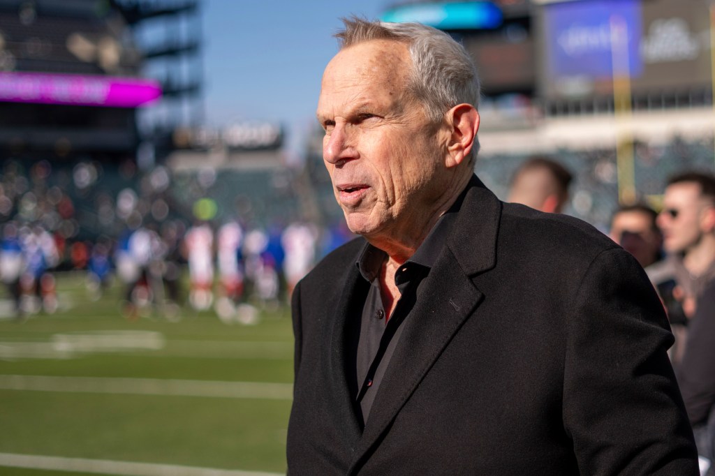NFL breaks silence on Giants owner Steve Tisch’s emails with Jeffrey ...