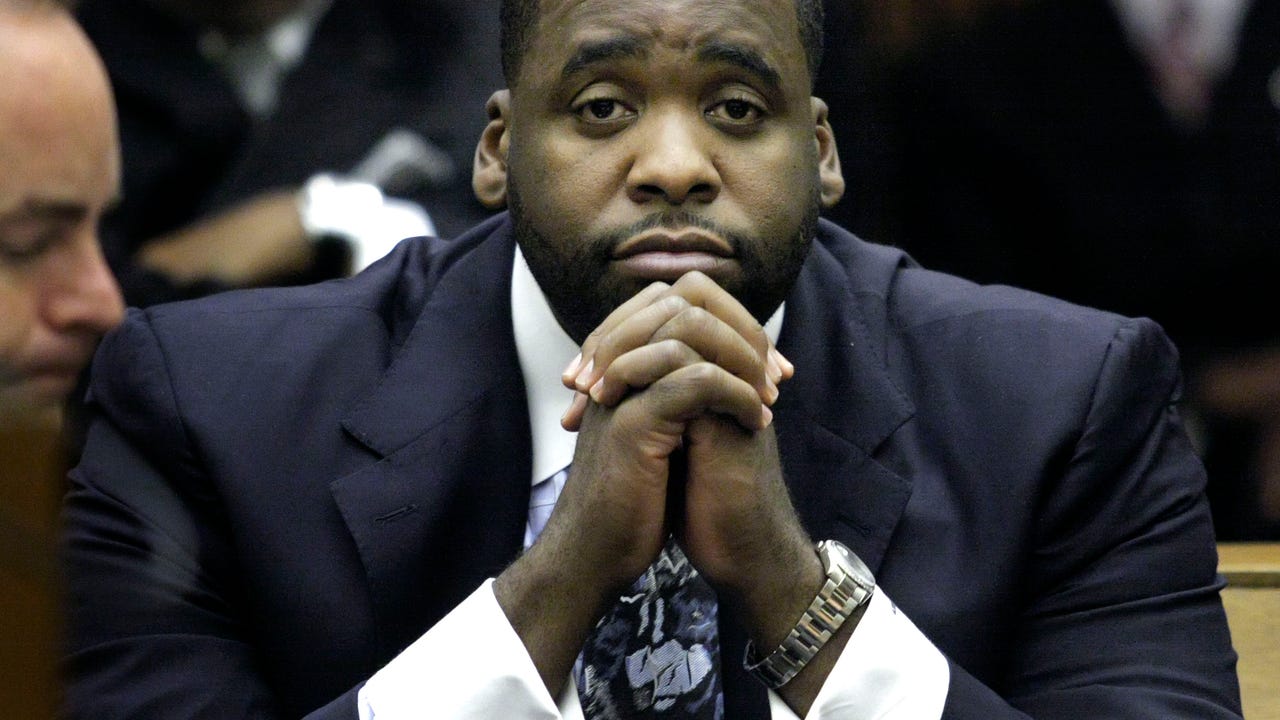 Ex-Detroit mayor Kwame Kilpatrick makes deal to pay over $800K in ...