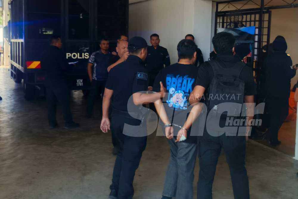 Suspect in mother’s killing arrested on bus heading to Selangor