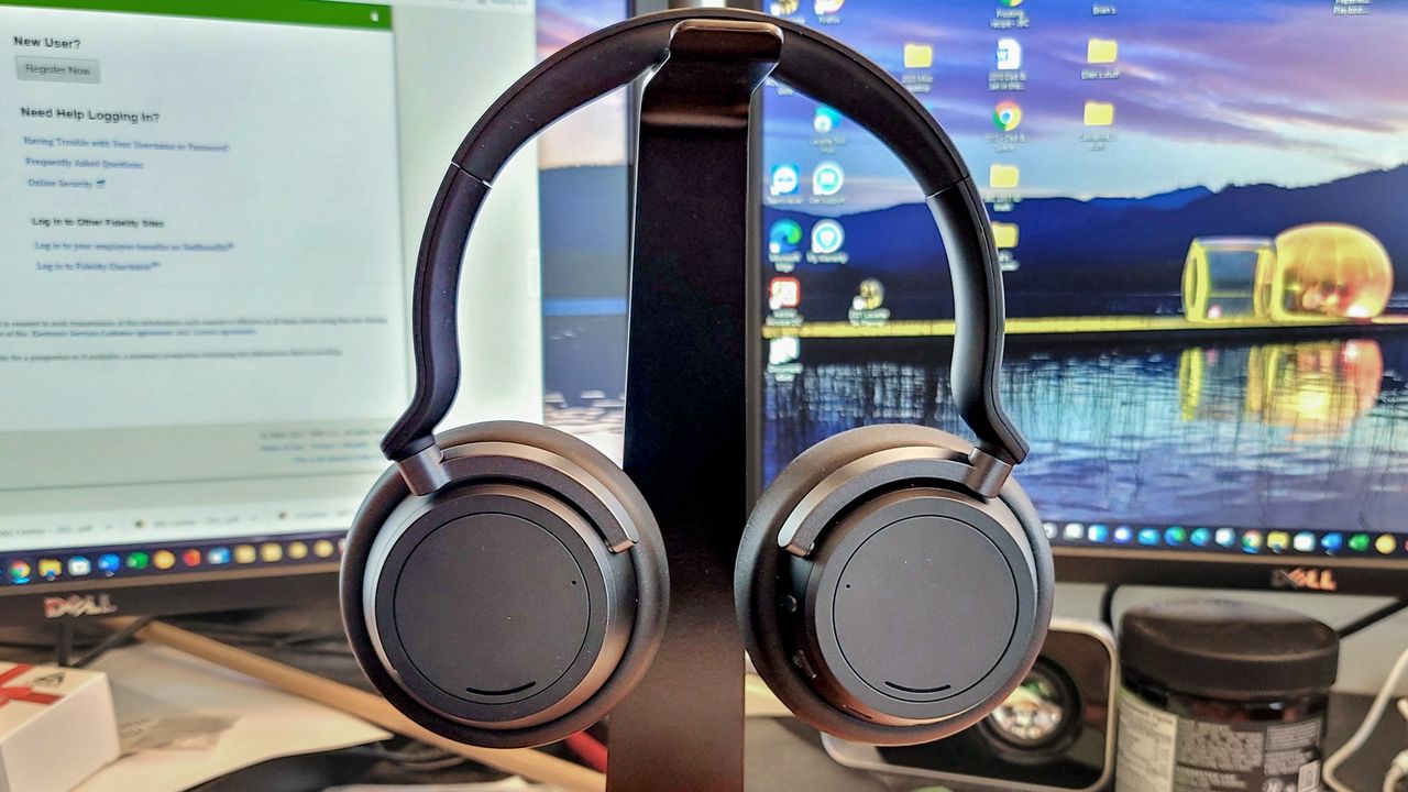 I test headphones for a living — and the best work-from-home headphones ...