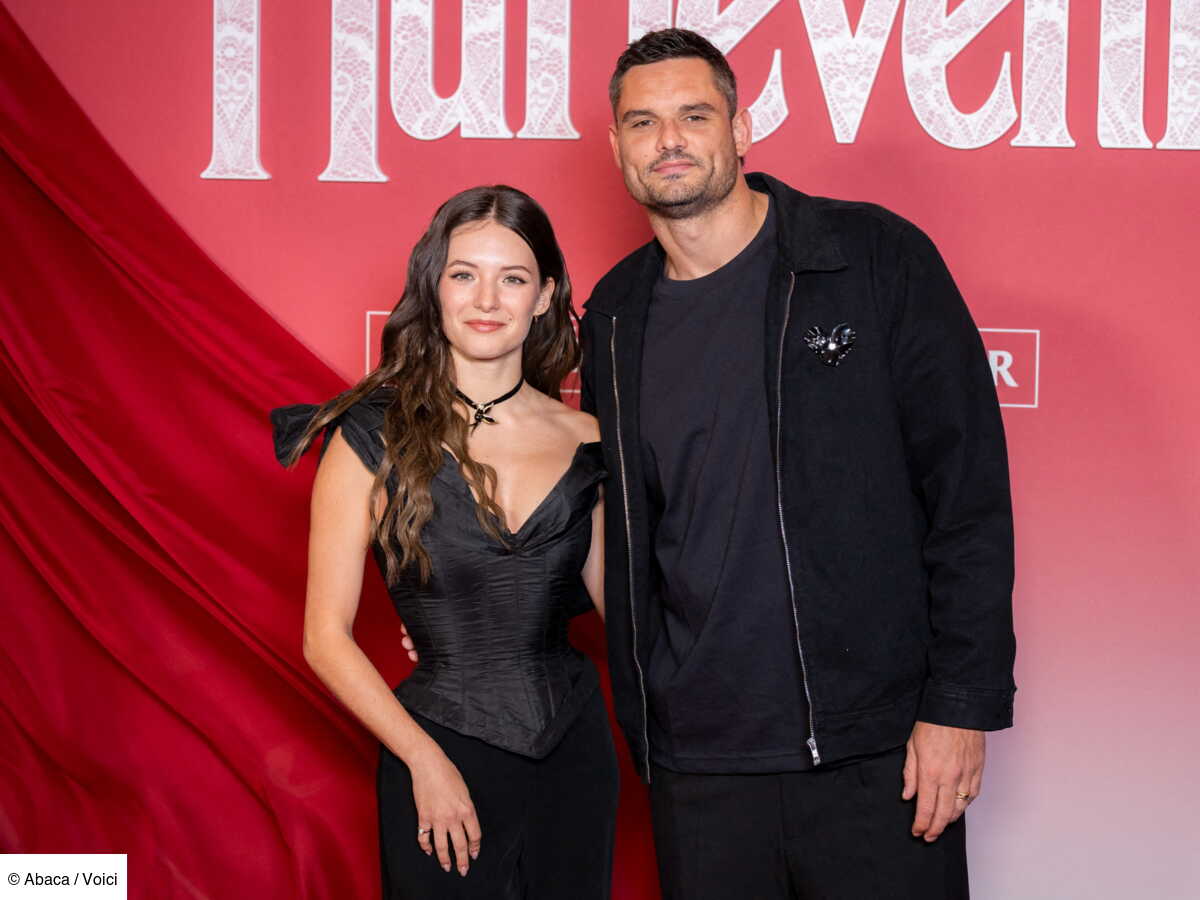Florent Manaudou et Elsa Bois très complices à l'avant-première de Hurlevent à Paris