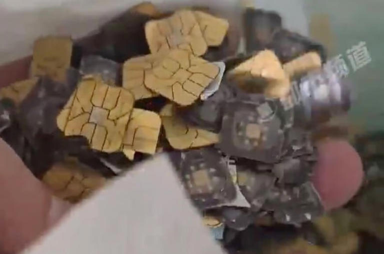 Chinese man's SIM card gold extraction goes viral