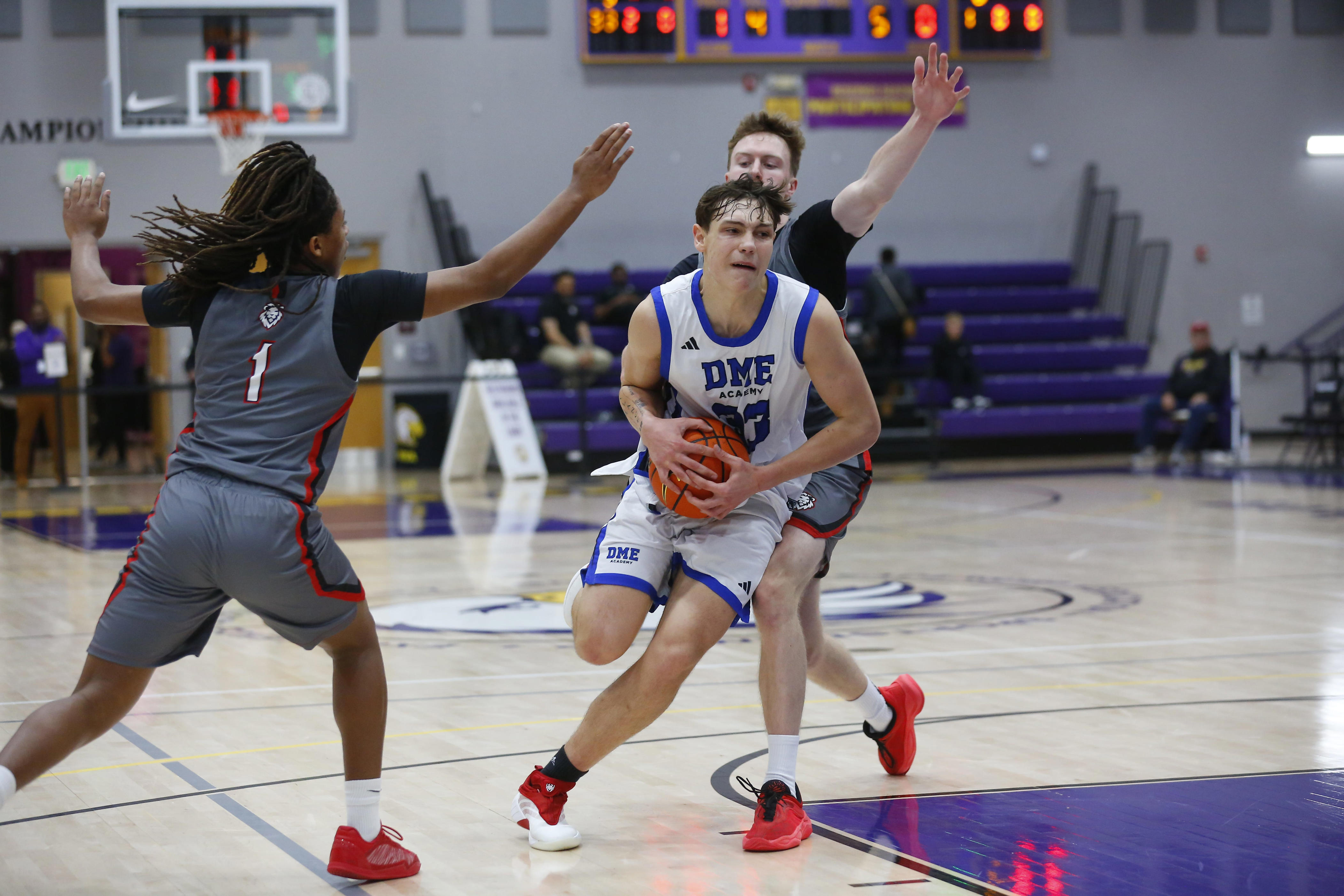New ATLAS league brings DME, other elite basketball teams together for ...