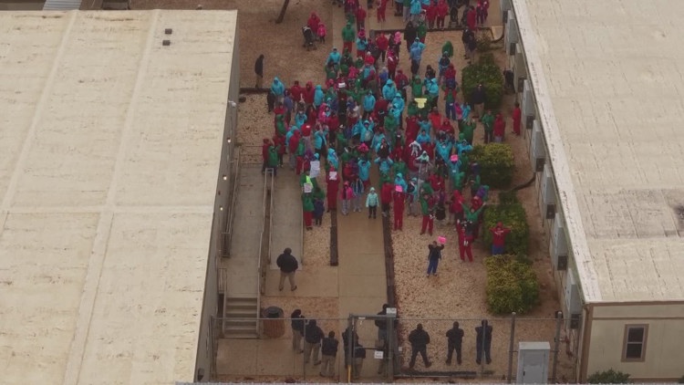 Federal judge orders release of family from Dilley ICE Detention Center ...
