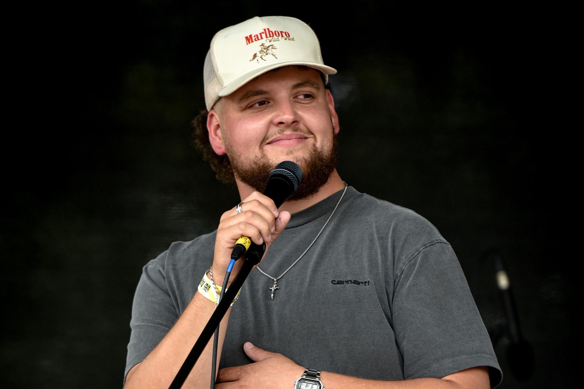 Meet the 27-year-old hoping to make dream of becoming a country singer ...