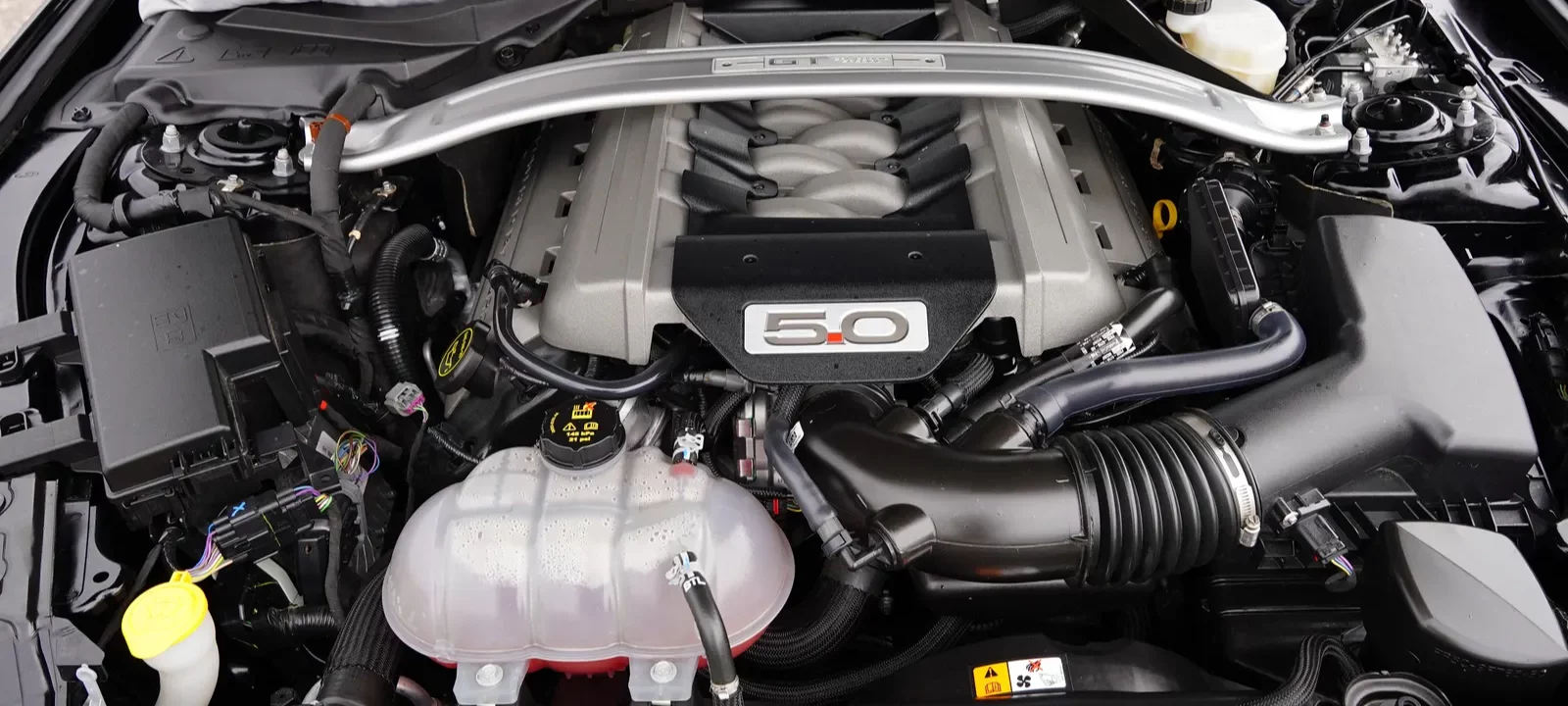 American V8 engines are still available for drivers who want old-school ...