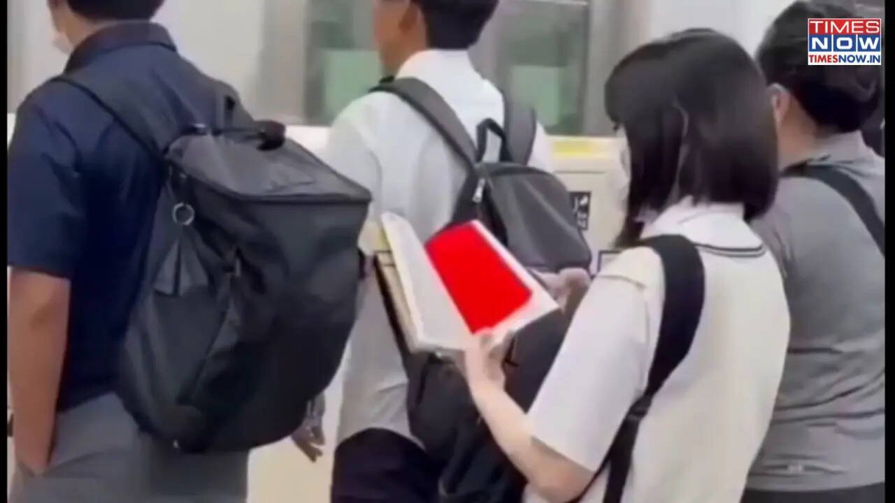 Why do Japanese students use red paper while studying?