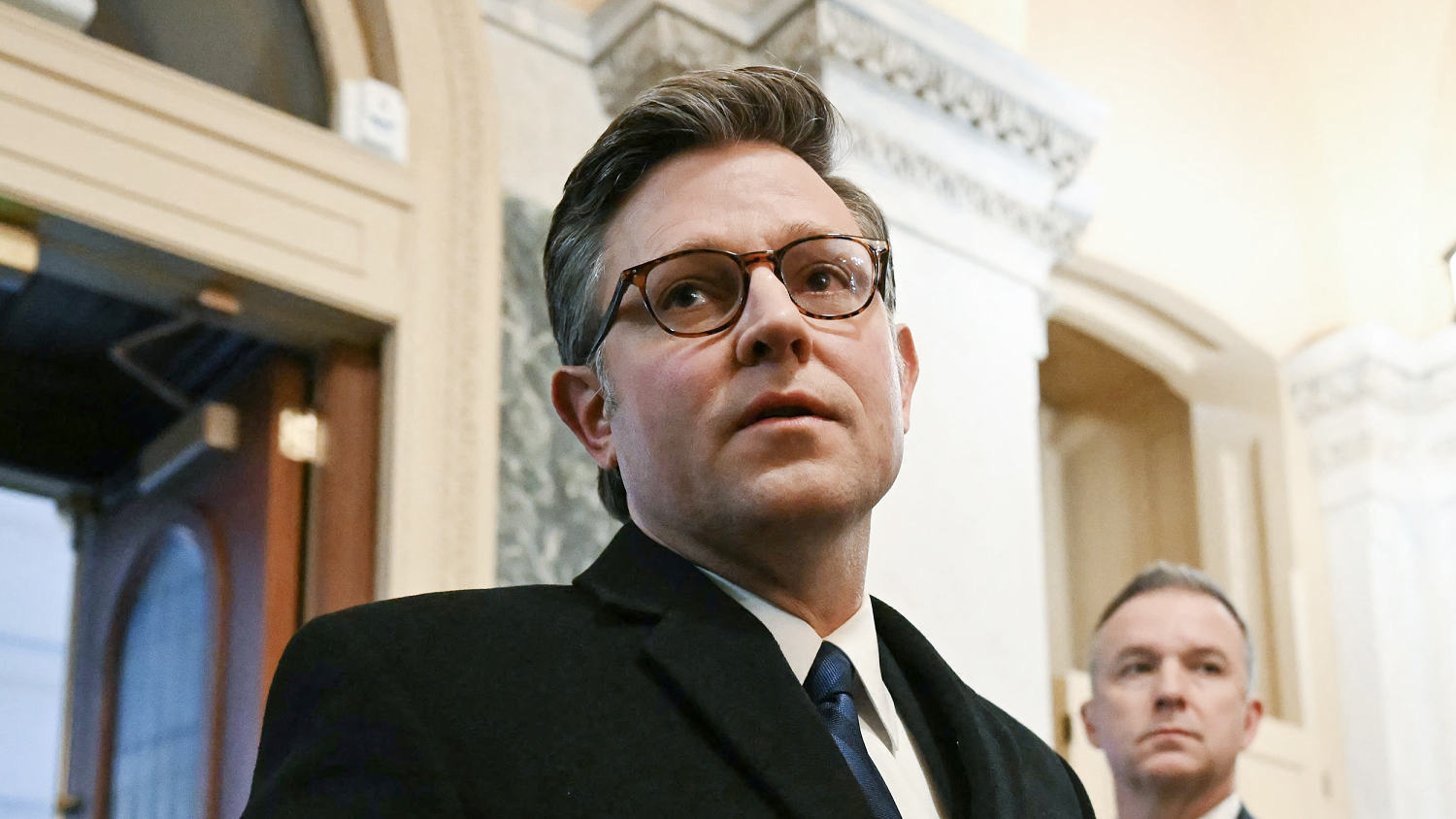 House likely to vote today to reopen government and NASA delays moon mission<br><br>