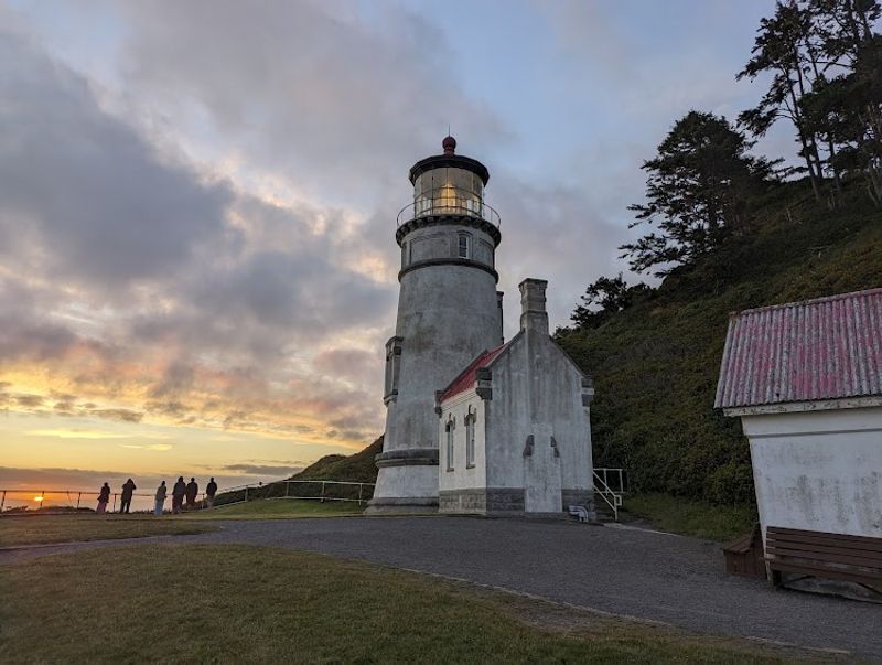 This haunted Oregon lighthouse locals avoid after the sun goes down