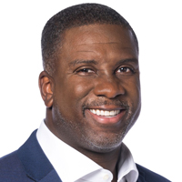 KARE adds Kevin Holmes to anchor desk