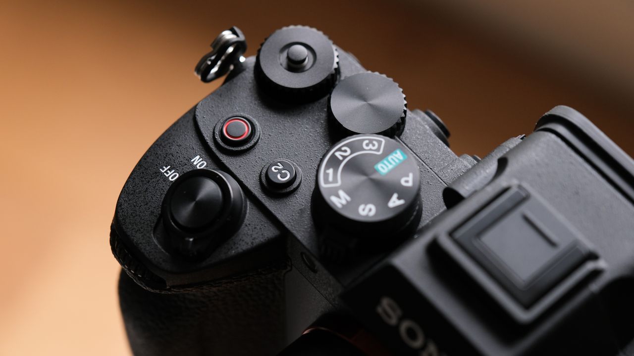 This camera breaks records in Japan and has now won award for 