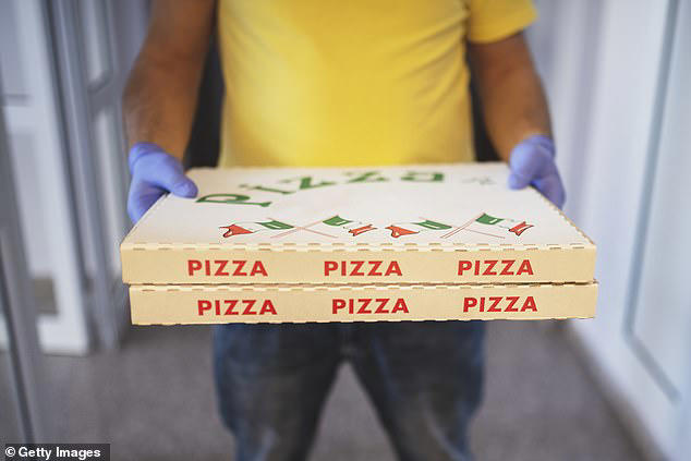 Americans outraged over latest pizza delivery tipping scheme