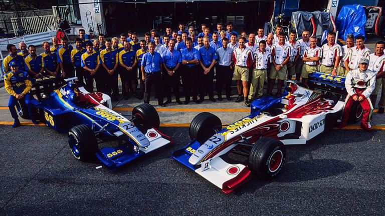 Cadillac unveil split livery in Super Bowl advert