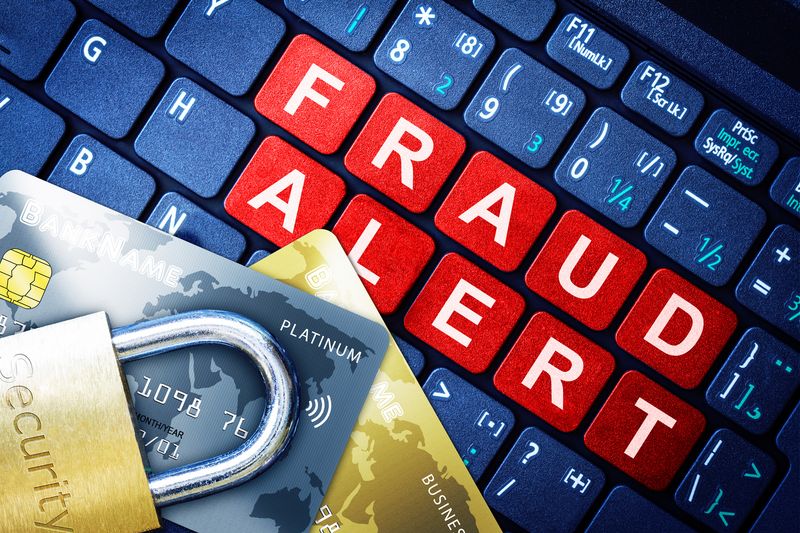 Rs 54,000 crore digital fraud absolute robbery, frame SOP: SC to govt