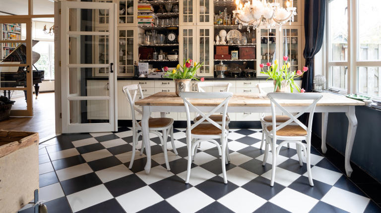 14 old-school design features that'll add a vintage touch to your kitchen