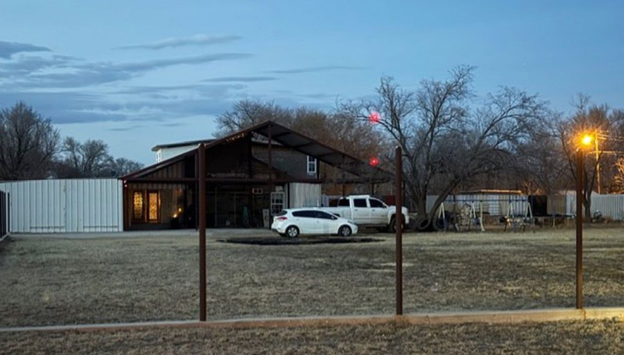 Update: 5 people found dead in Plainview; Texas Rangers investigating